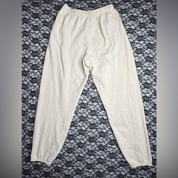 Fruit of the Loom Men's Light Cream Joggers - Picture 6 of 8